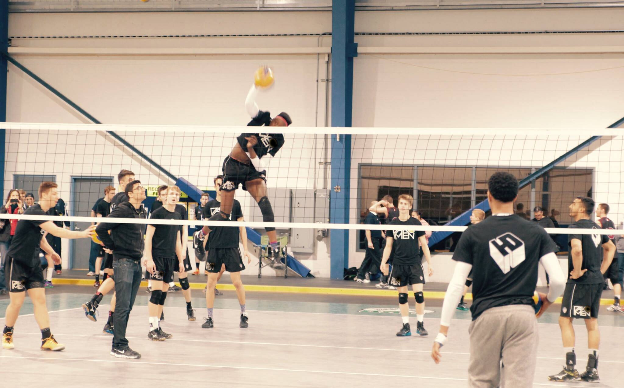 How To Increase Vertical Jump At Home For Volleyball Practice | EOUA Blog